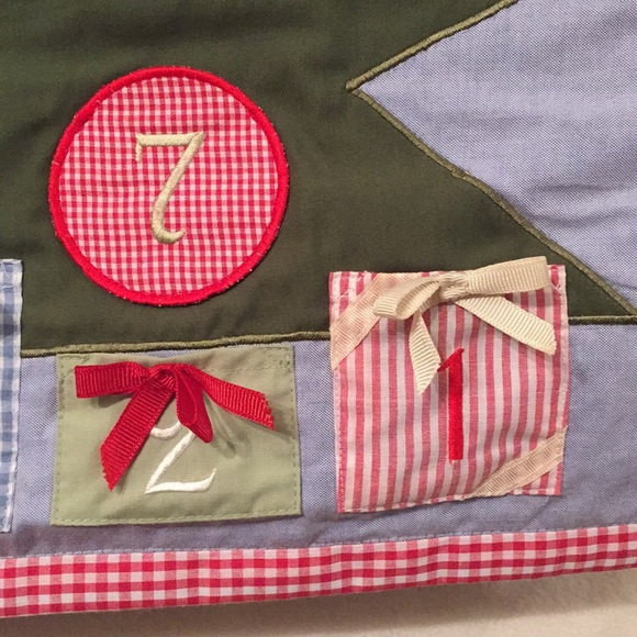 Pottery Barn blue chambray wall hanging Christmas countdown advent calendar - Picture 9 of 16